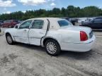 2003 Lincoln Town Car Executive