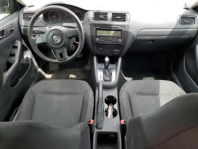 2011 Volkswagen Jetta Base