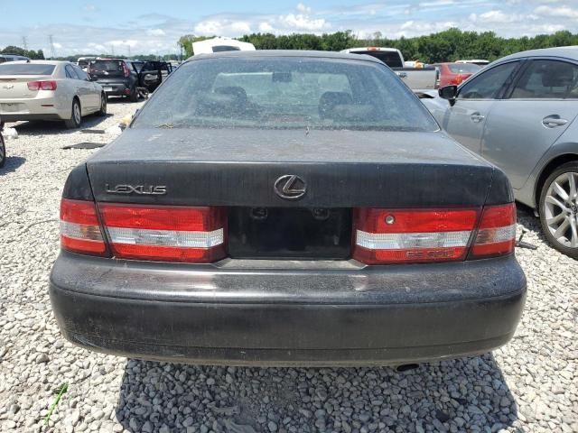 2000 Lexus ES 300