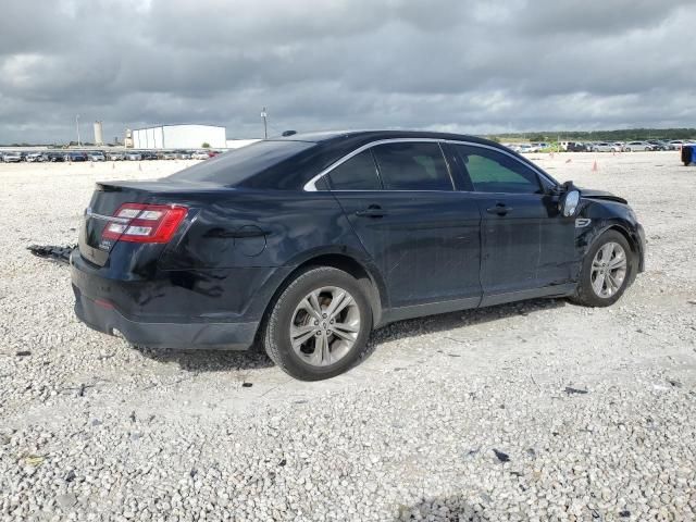 2017 Ford Taurus SEL