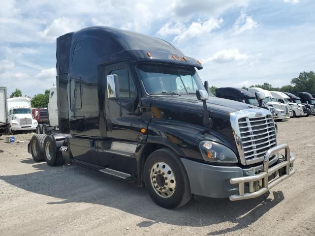 2016 Freightliner Cascadia 125