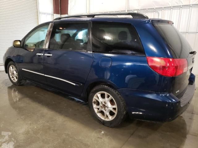 2004 Toyota Sienna XLE