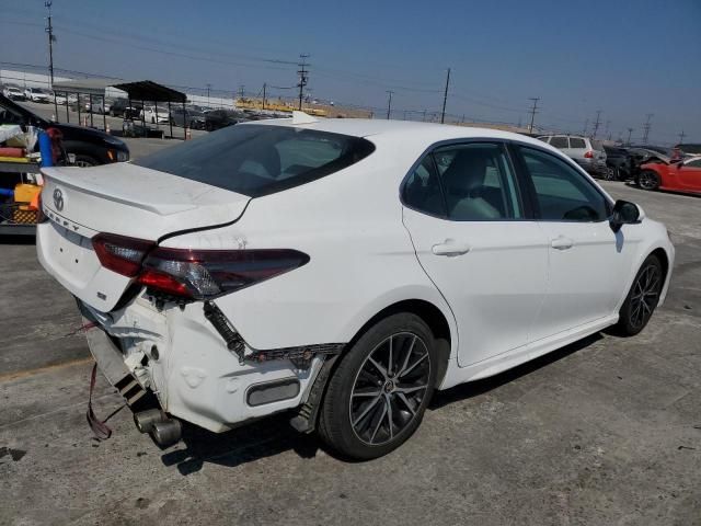 2021 Toyota Camry SE