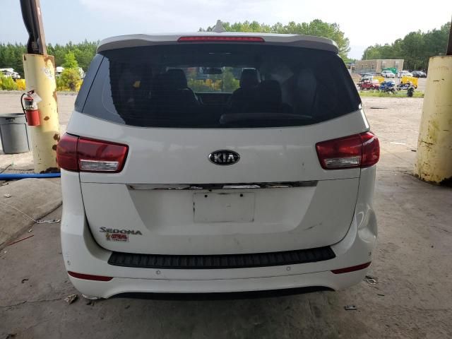 2015 KIA Sedona L