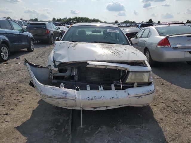 2003 Mercury Grand Marquis GS