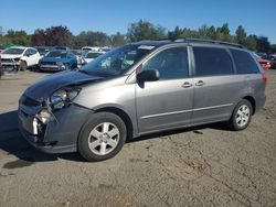 Toyota Sienna ce Vehiculos salvage en venta: 2004 Toyota Sienna CE