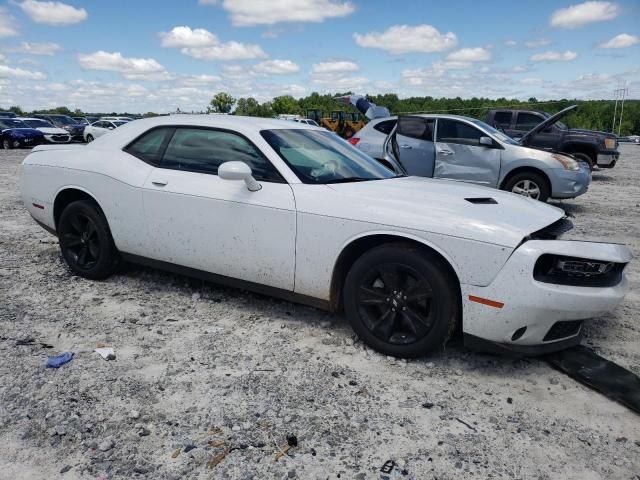 2022 Dodge Challenger SXT