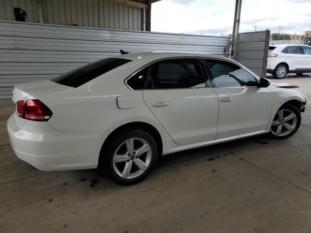 2012 Volkswagen Passat SE