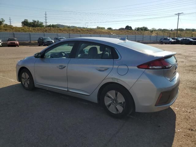 2021 Hyundai Ioniq SE