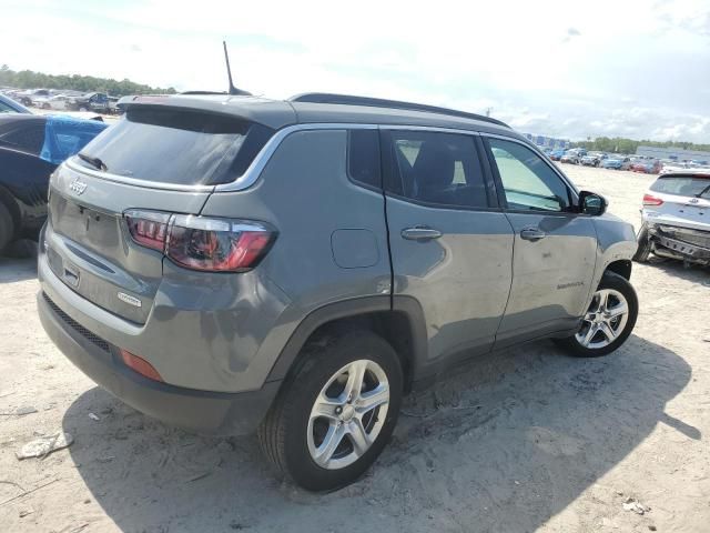 2023 Jeep Compass Latitude