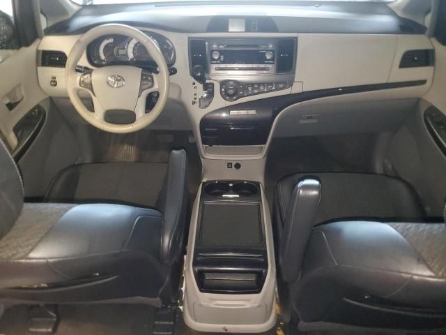 2014 Toyota Sienna Sport