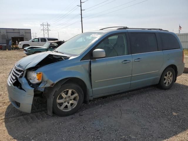 2010 Chrysler Town & Country Touring