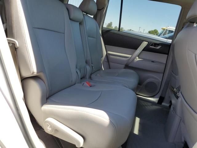 2013 Toyota Highlander Base