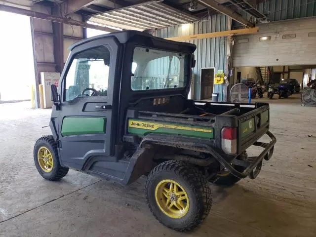 2022 John Deere Gator