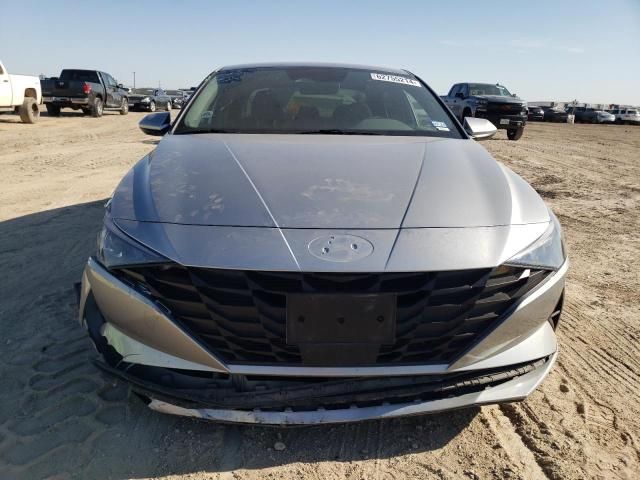 2022 Hyundai Elantra SEL