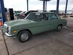 Carros salvage clásicos a la venta en subasta: 1973 Mercedes-Benz 220