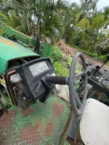 2002 John Deere Deere 6405