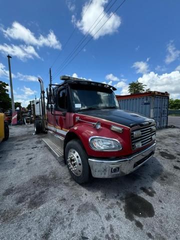 2010 Freightliner M2 106 Medium Duty