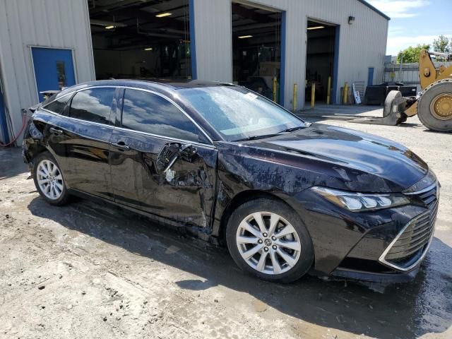 2022 Toyota Avalon XLE