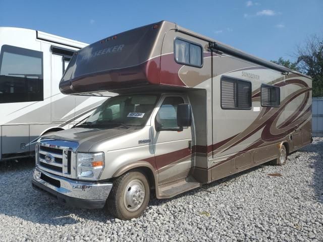 2011 Ford Econoline E450 Super Duty Cutaway Van