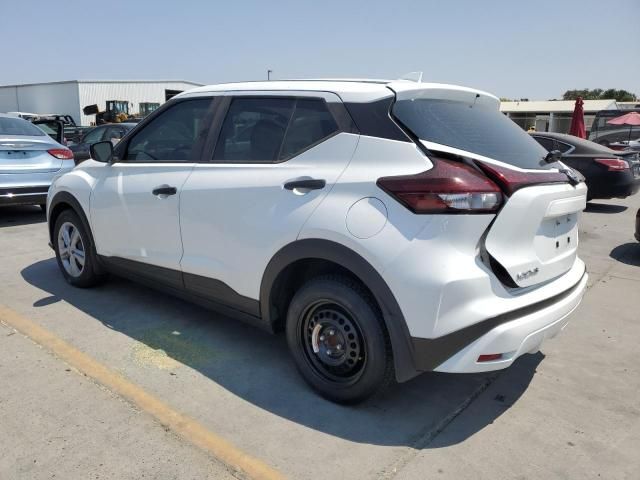 2022 Nissan Kicks S