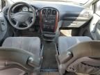 2005 Chrysler Town & Country LX