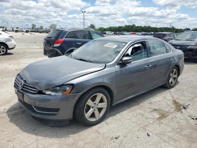 2013 Volkswagen Passat SE