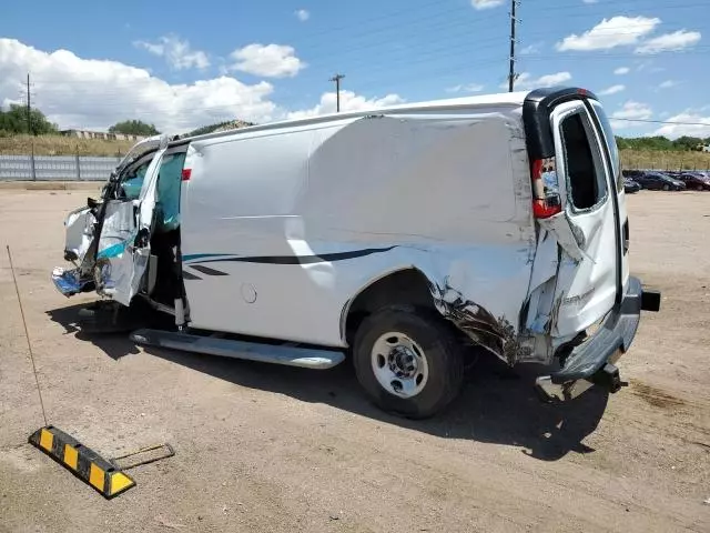 2021 GMC Savana G2500