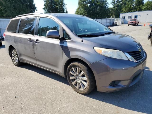 2012 Toyota Sienna LE