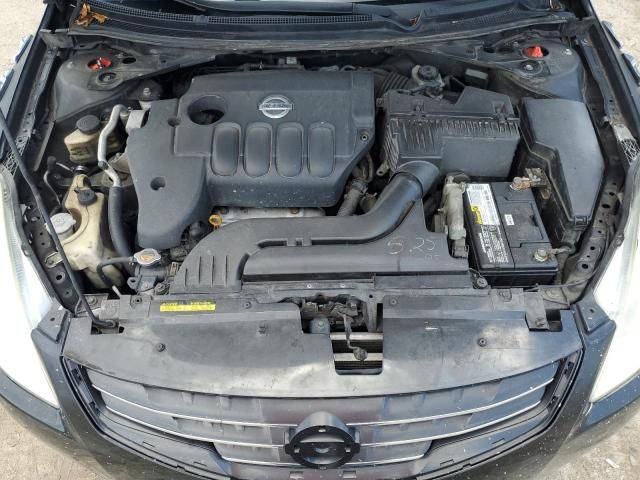 2010 Nissan Altima Base