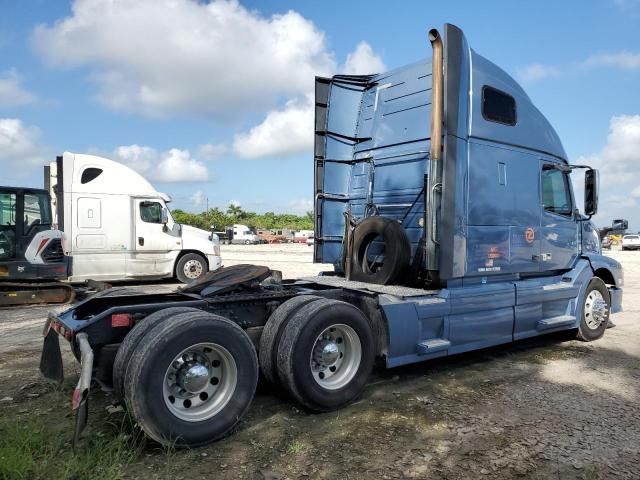 2014 Volvo VN VNL