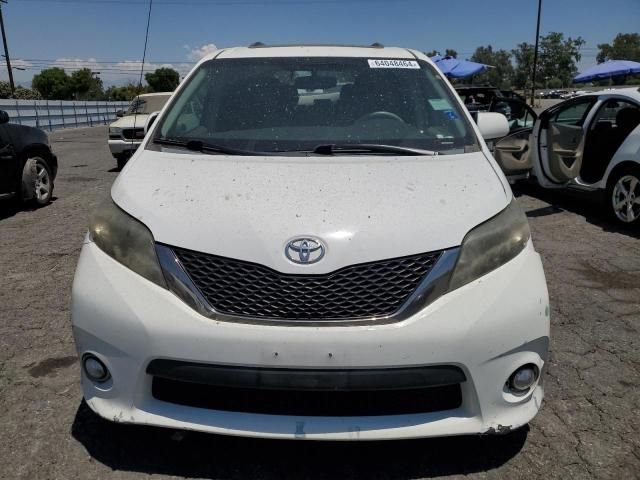 2014 Toyota Sienna Sport