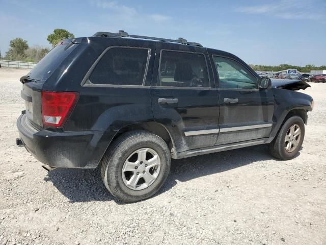 2005 Jeep Grand Cherokee Laredo