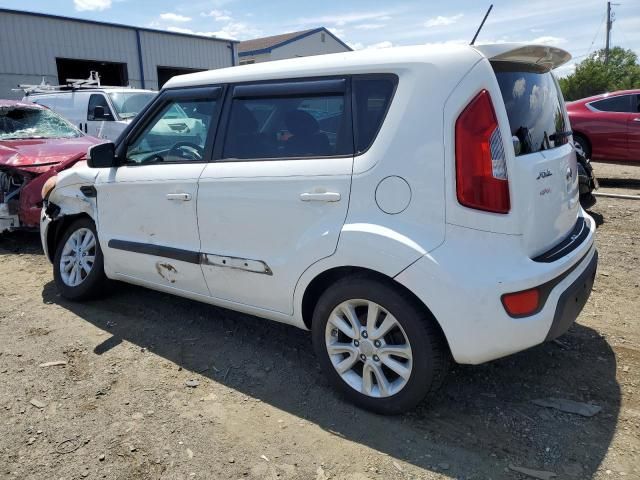 2013 KIA Soul +