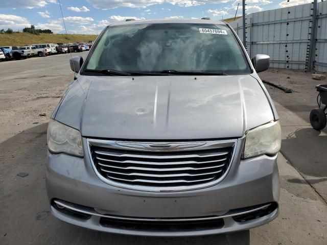 2013 Chrysler Town & Country Touring