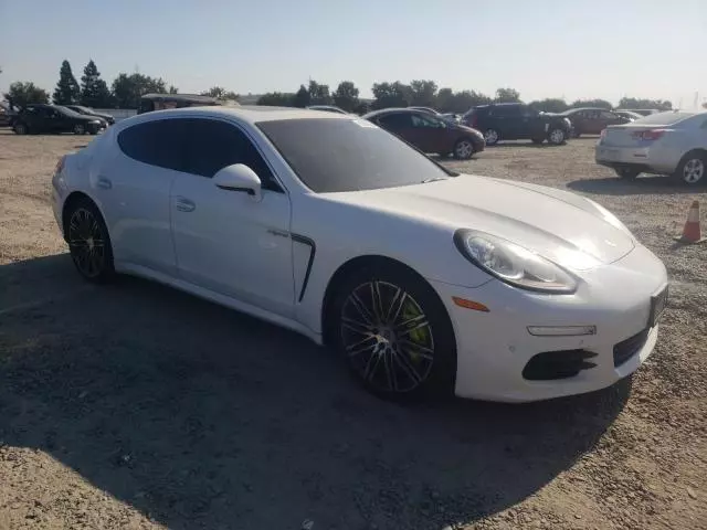 2016 Porsche Panamera SE Hybrid