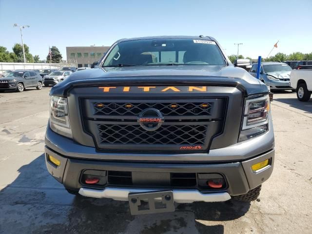 2021 Nissan Titan SV