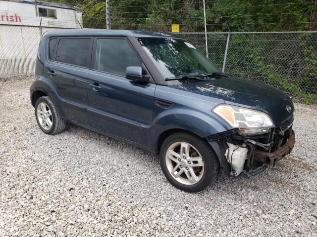 2011 KIA Soul +