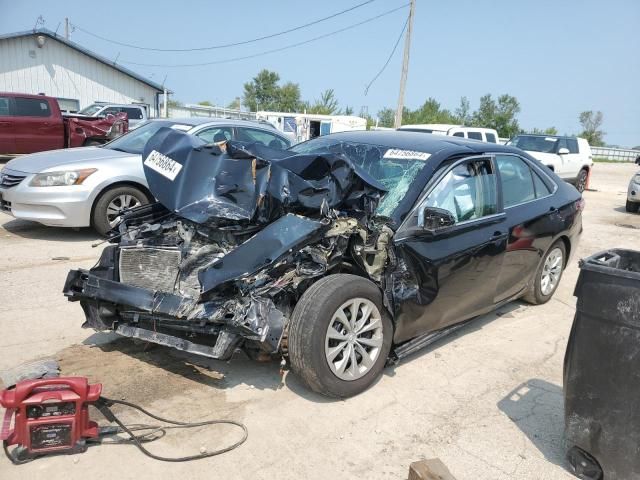 2016 Toyota Camry LE