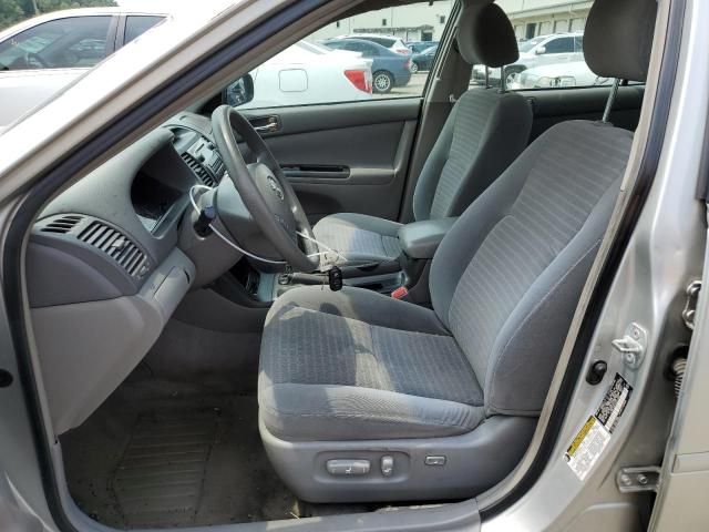 2005 Toyota Camry LE