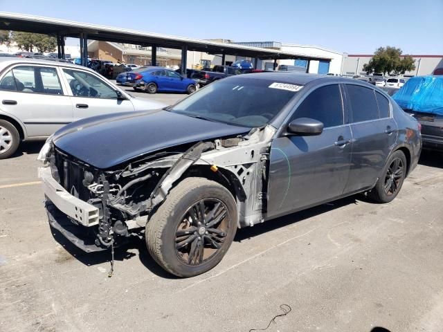 2015 Infiniti Q40