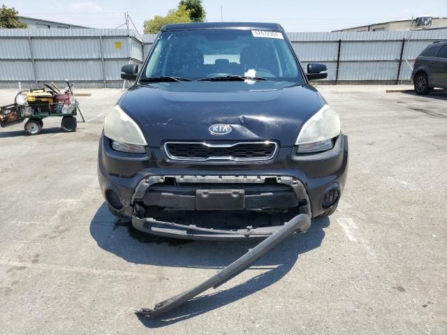 2012 KIA Soul +