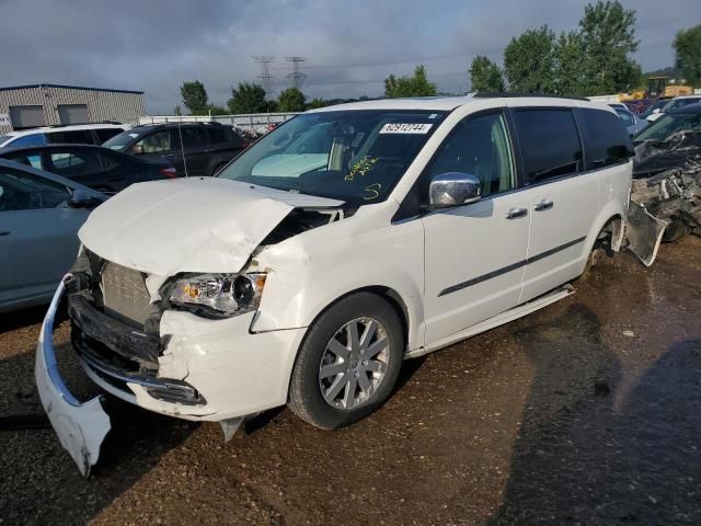 2011 Chrysler Town & Country Touring L