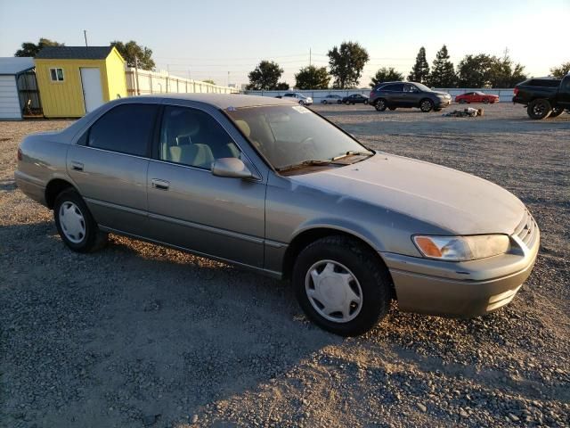 1999 Toyota Camry LE