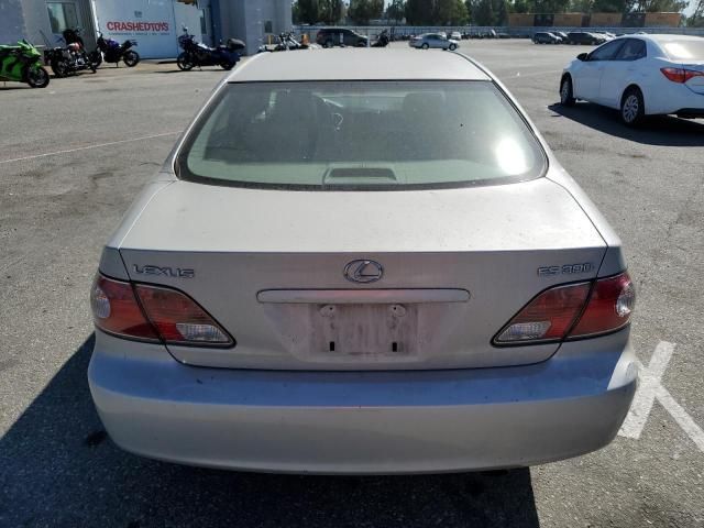 2002 Lexus ES 300