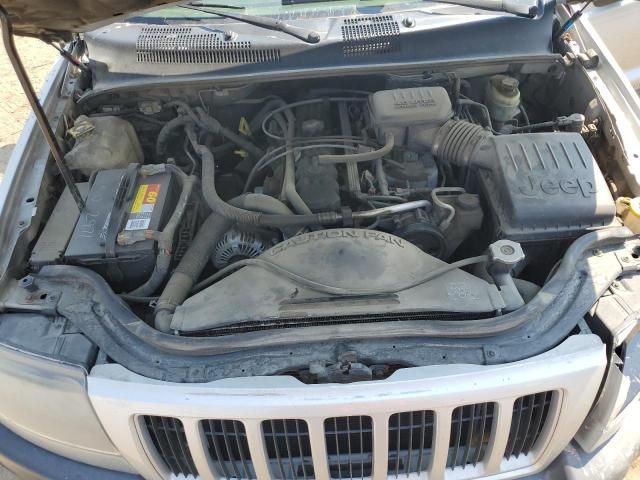 2004 Jeep Grand Cherokee Laredo