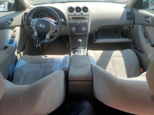 2011 Nissan Altima Base