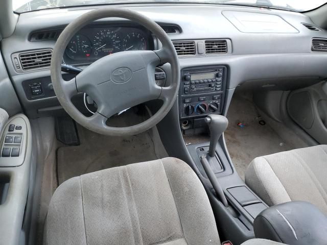 2000 Toyota Camry CE