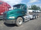 2004 Mack 600 CX600