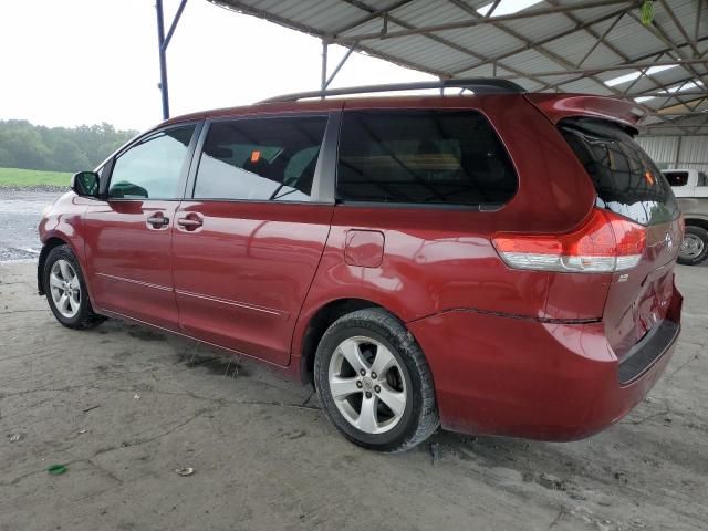 2012 Toyota Sienna LE